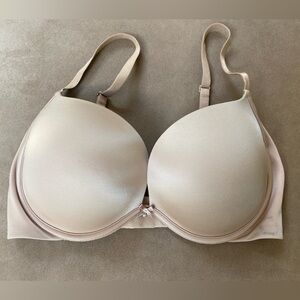 VS Push-up Plunge nude 34DD